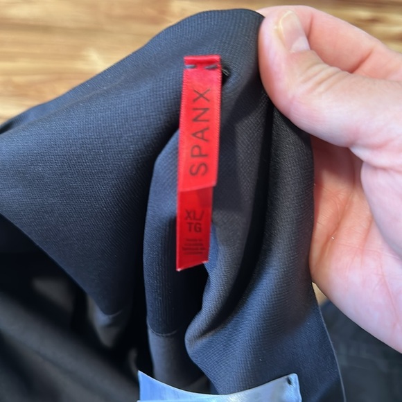 Spanx camouflage leggings women size XL - Picture 3 of 4